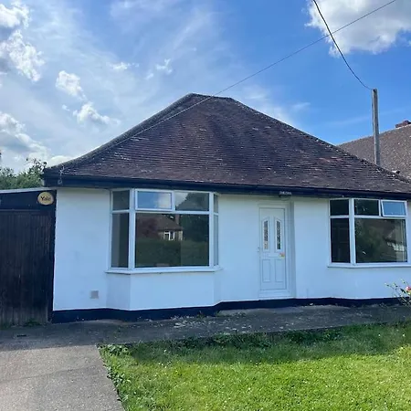 The Firs - 3 Bed Bungalow With Parking Oxford Extérieur photo